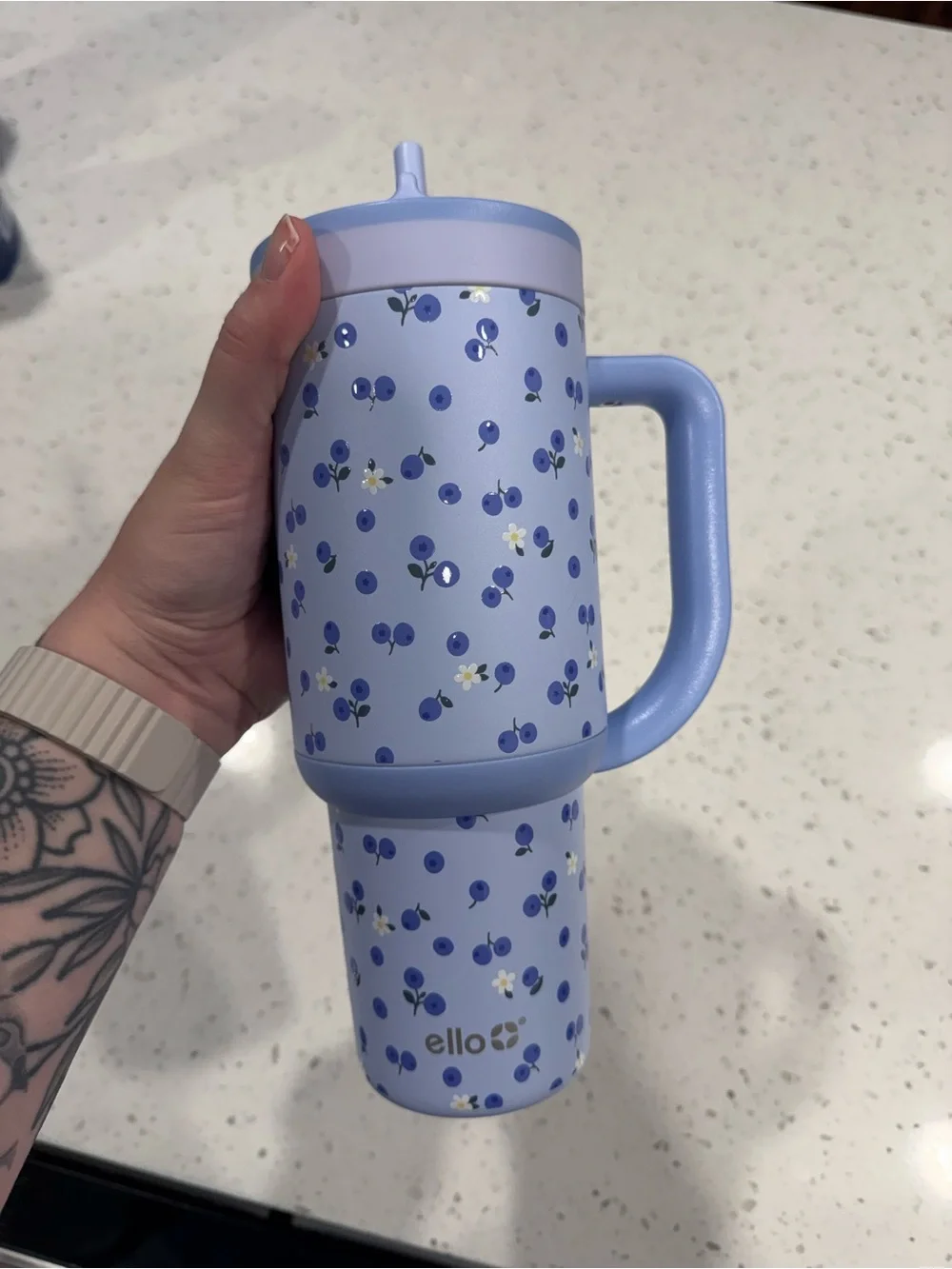 30oz Ello tumbler w/ retractable straw